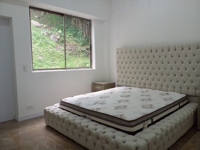 Casa de 4 alcobas en arriendo en El Poblado, Medellín, 400 m² · foto 11 de 19