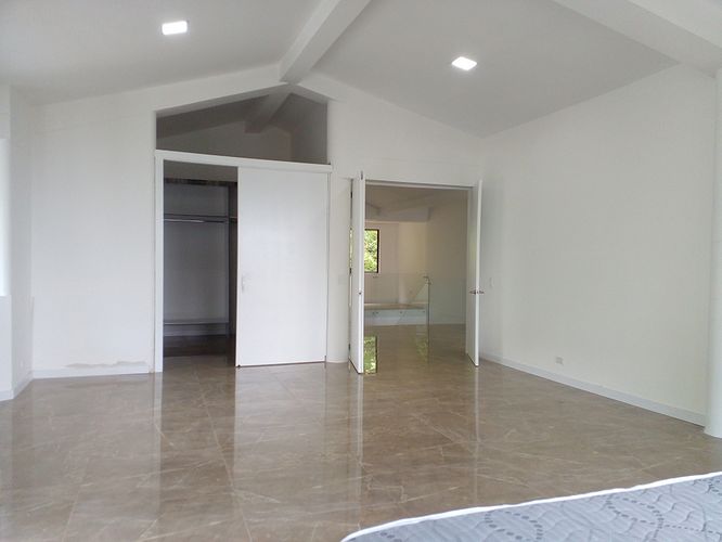 Casa de 4 alcobas en arriendo en El Poblado, Medellín, 400 m² · foto 15 de 19