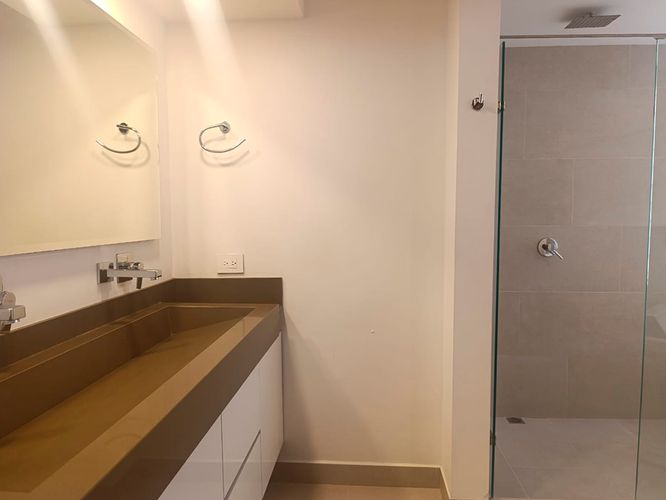 Apartamento de 4 alcobas en arriendo en El Poblado, Medellín, 437 m² · foto 18 de 20