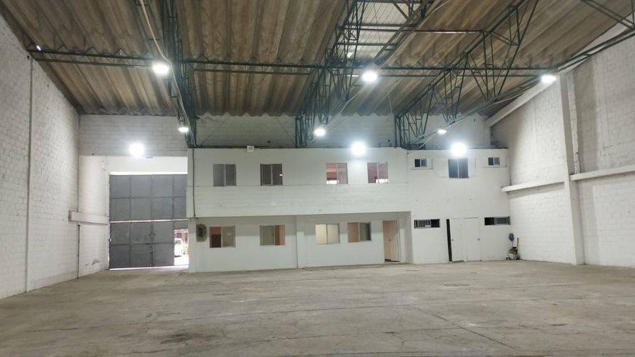 Bodega en arriendo en Batallon Infanteria, Barranquilla, 690 m² · foto 9 de 18