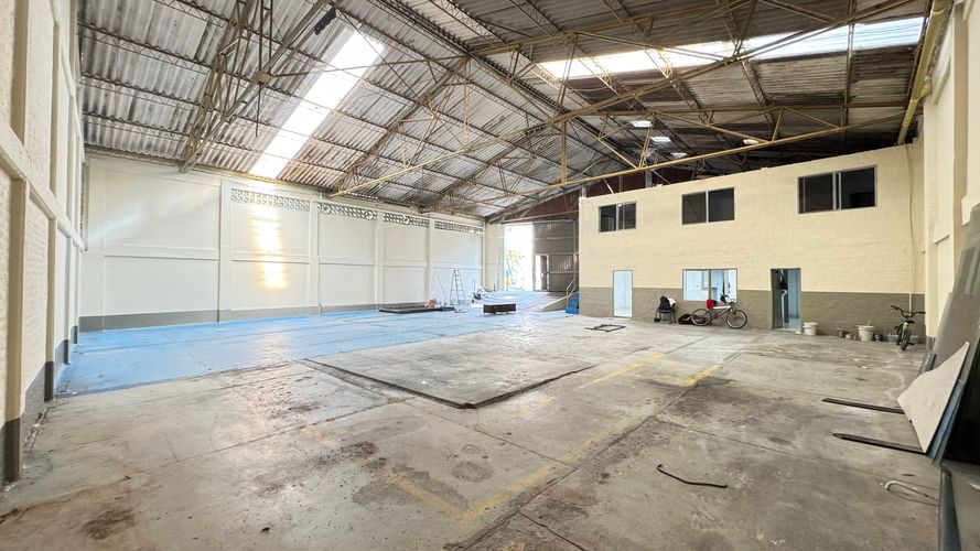 Bodega en arriendo en Acopi, Cali, 460 m² · foto 4 de 20
