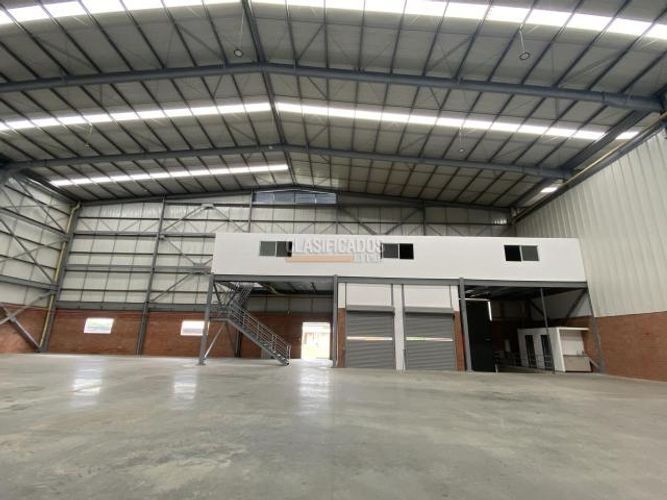 Bodega en arriendo en Acopi, Yumbo, 1070 m² · foto 14 de 20