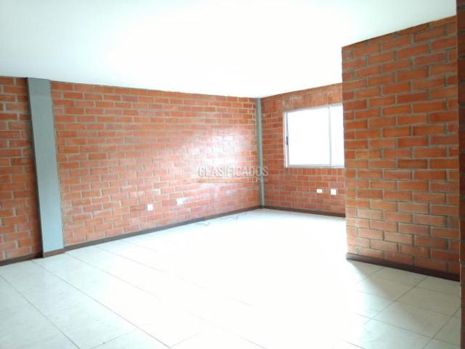Bodega en arriendo en Acopi, Yumbo, 585 m² · foto 5 de 16