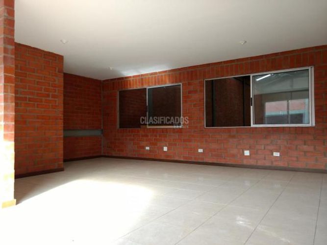 Bodega en arriendo en Acopi, Yumbo, 585 m² · foto 8 de 16