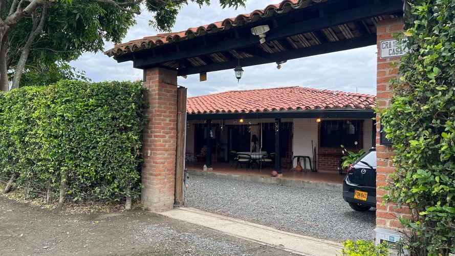 Casa de 4 alcobas en venta en La Torre, Palmira, 300 m² · foto 4 de 24