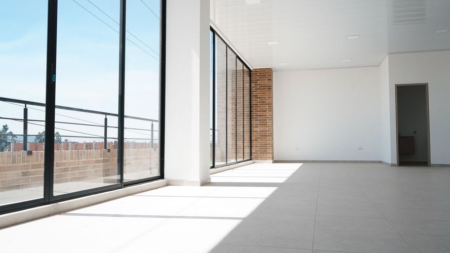 Bodega en arriendo en Zona Centro, Madrid, 667 m² · foto 2 de 13