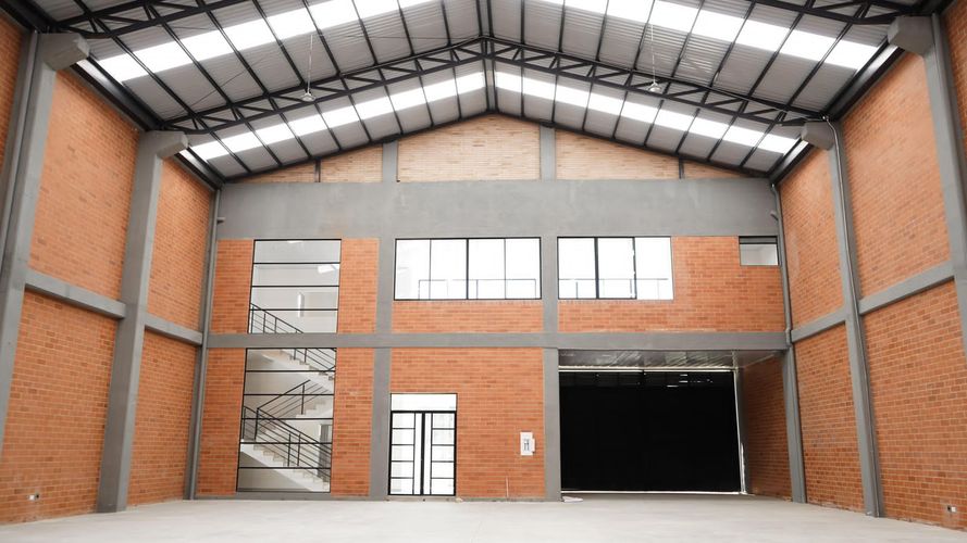 Bodega en arriendo en Zona Centro, Madrid, 667 m² · foto 9 de 13