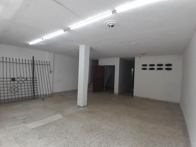 Casa de 3 alcobas en arriendo en Las Trinitarias, Soledad, 158 m² · foto 2 de 14