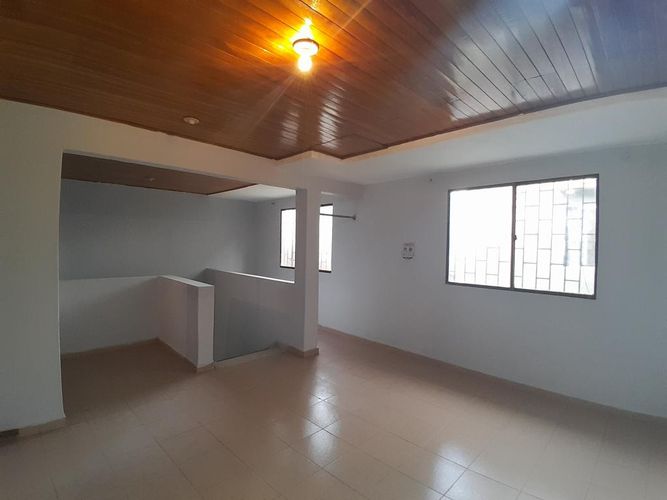 Casa de 3 alcobas en arriendo en Las Trinitarias, Soledad, 158 m² · foto 11 de 14