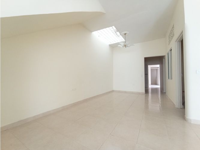 Casa de 4 alcobas en venta en El Rodeo, Cali, 162 m² · foto 5 de 23