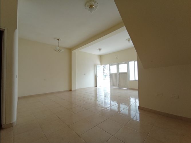 Casa de 4 alcobas en venta en El Rodeo, Cali, 162 m² · foto 6 de 23