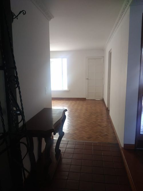 Casa de 4 alcobas en venta en Las Villas, Bogotá, 300 m² · foto 9 de 20