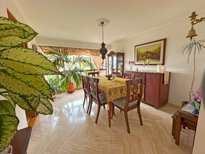 Apartamento en venta en El Poblado, Medellín · foto 6 de 23