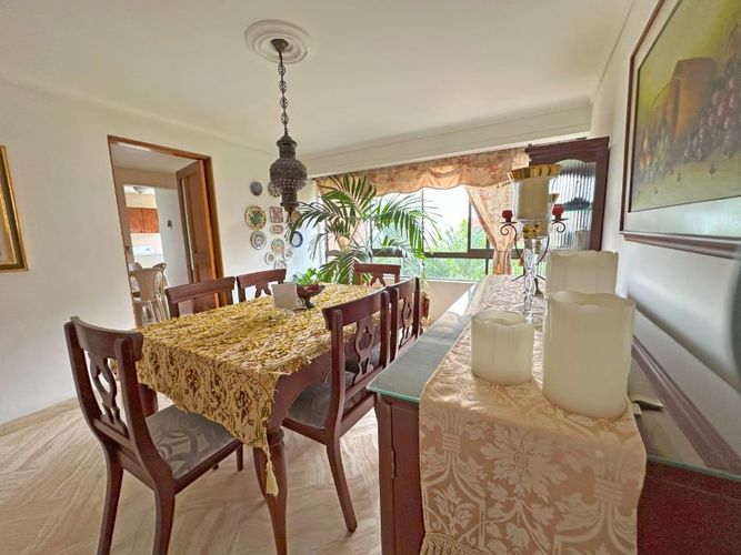 Apartamento en venta en El Poblado, Medellín · foto 9 de 23