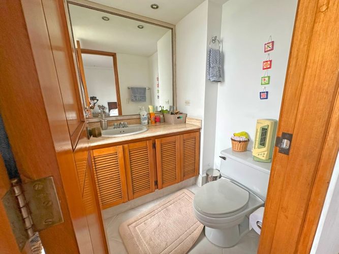 Apartamento en venta en El Poblado, Medellín · foto 23 de 23