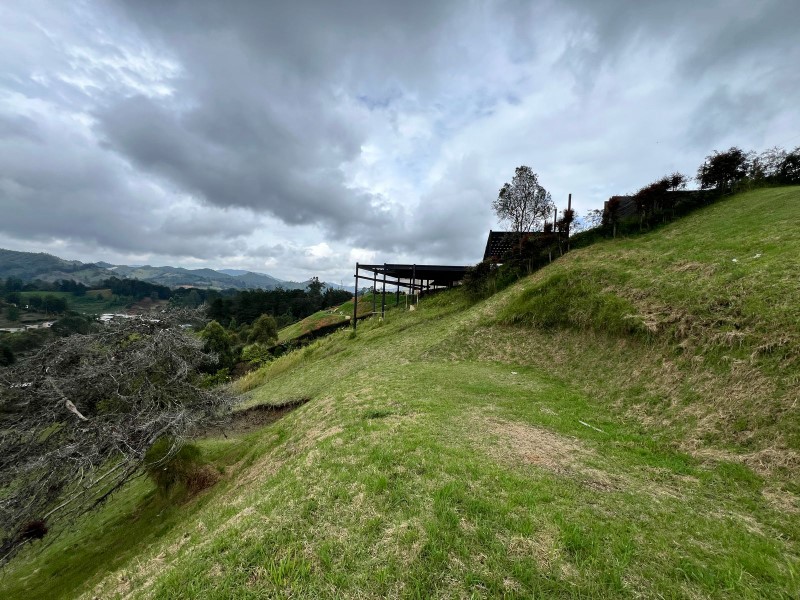 -1BR Land in El chuscal (1850 m²) for Sale