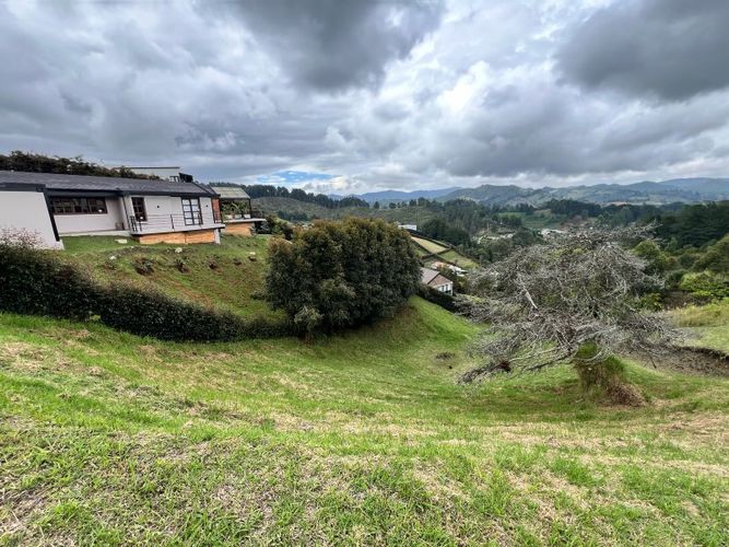 Lote en venta en El Chuscal, El Retiro, 1850 m² · foto 7 de 24