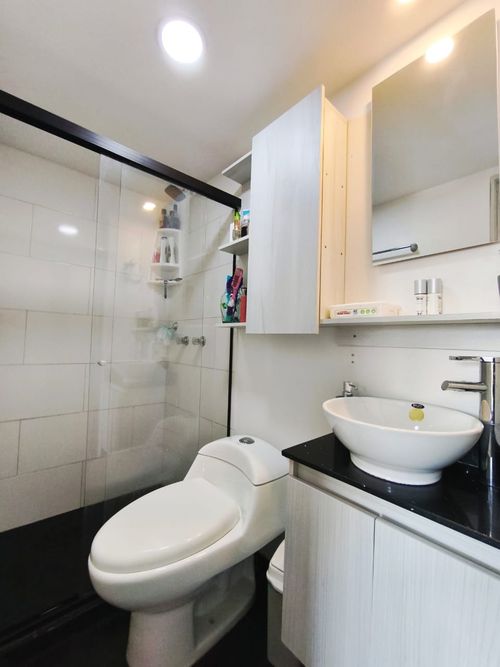 Apartamento de 2 alcobas en venta en Prados De Sabaneta, Sabaneta, 70 m² · foto 9 de 24