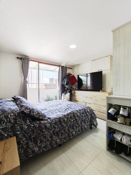 Apartamento de 2 alcobas en venta en Prados De Sabaneta, Sabaneta, 70 m² · foto 12 de 24