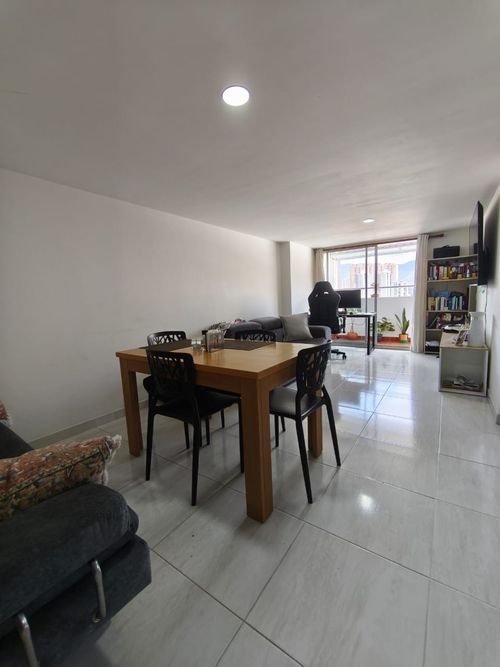 Apartamento de 2 alcobas en venta en Prados De Sabaneta, Sabaneta, 70 m² · foto 15 de 24