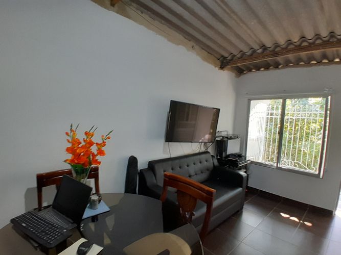 Casa de 5 alcobas en venta en Los Almendros, Soledad, 122 m² · foto 11 de 22