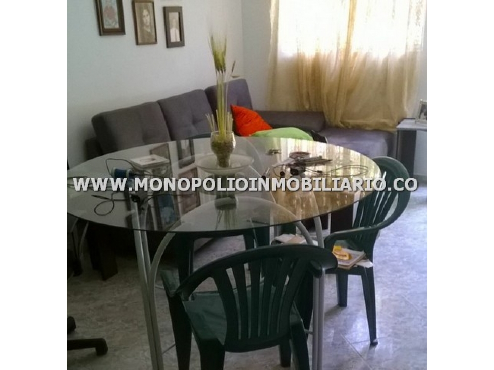 Apartaestudio for sale in Robledo, Medellín 2