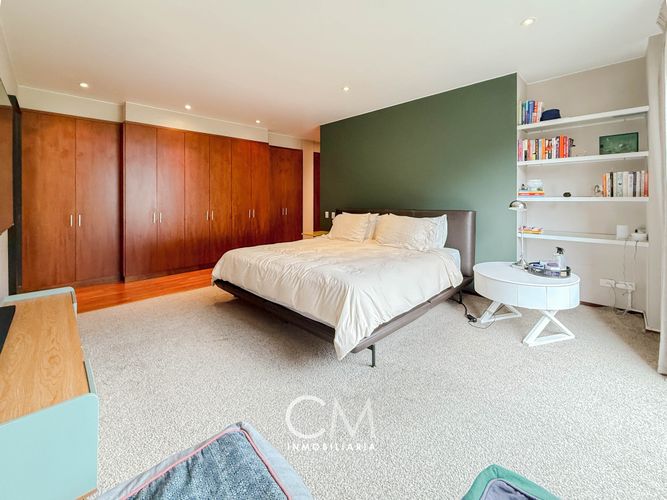Apartamento de 3 alcobas en arriendo en Los Rosales, Bogotá, 248 m² · foto 9 de 24