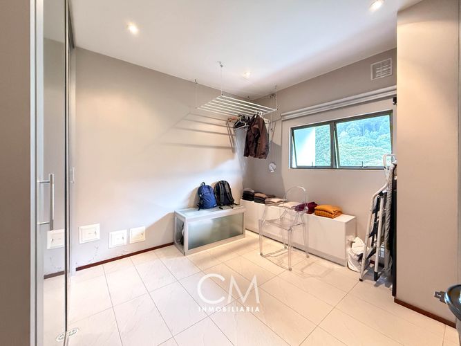 Apartamento de 3 alcobas en arriendo en Los Rosales, Bogotá, 248 m² · foto 19 de 24