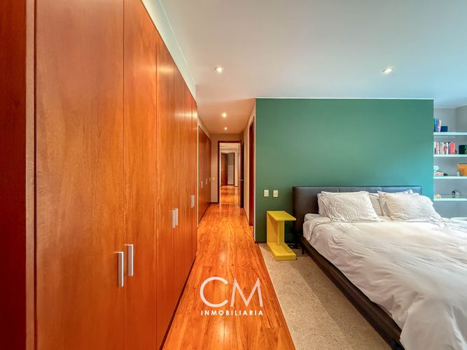 Apartamento de 3 alcobas en arriendo en Los Rosales, Bogotá, 248 m² · foto 10 de 24