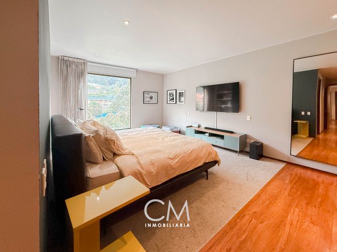 Apartamento de 3 alcobas en arriendo en Los Rosales, Bogotá, 248 m² · foto 23 de 24
