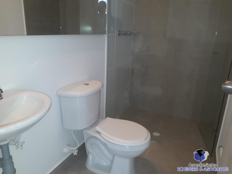 Apartamento en venta en Zona Centro, Envigado · foto 5 de 10