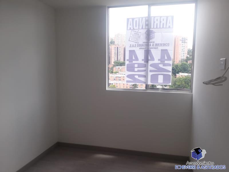 Apartamento en venta en Zona Centro, Envigado · foto 6 de 10