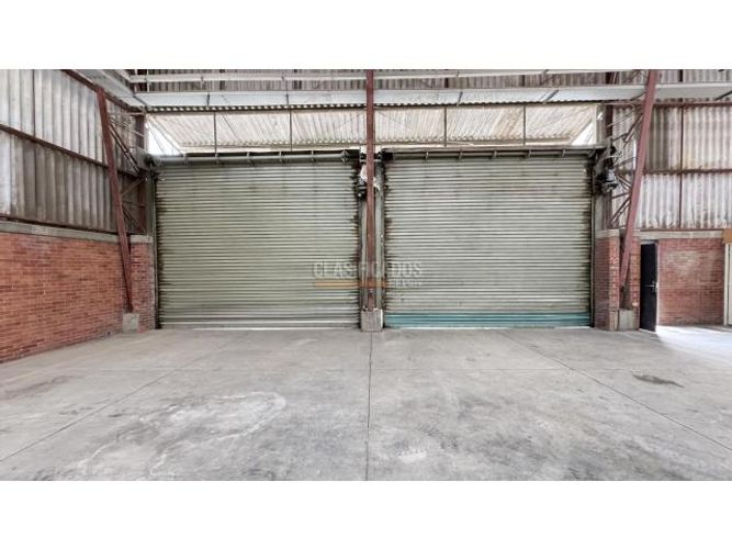 Bodega en arriendo en Acopi, Yumbo, 1374 m² · foto 10 de 20