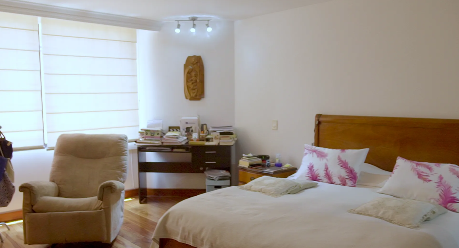 Apartamento de 5 alcobas en venta en La Carolina, Bogotá, 477 m² · foto 3 de 12
