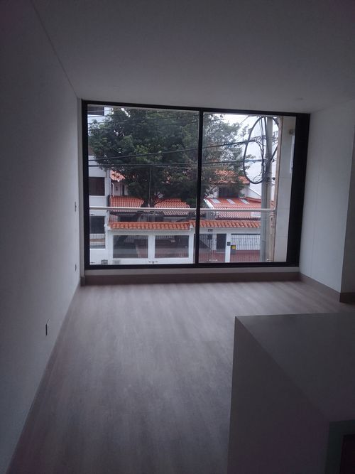 Apartamento de 2 alcobas en venta en Santa Barbara, Bogotá, 79 m² · foto 3 de 15