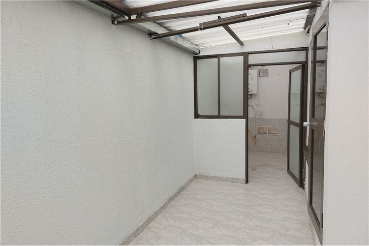 Apartamento de 3 alcobas en venta en Santa Barbara Central, Bogotá, 138 m² · foto 10 de 20