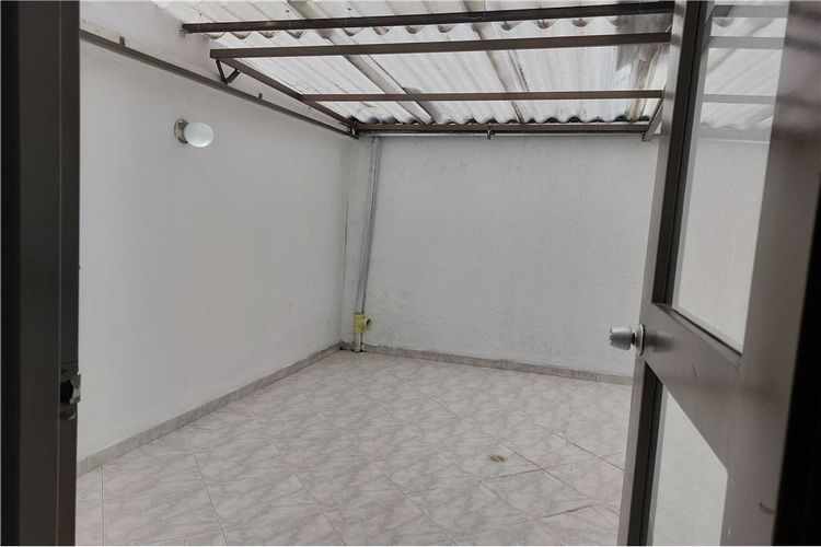 Apartamento de 3 alcobas en venta en Santa Barbara Central, Bogotá, 138 m² · foto 17 de 20