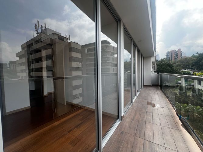 Apartamento de 2 alcobas en arriendo en El Poblado, Medellín, 74 m² · foto 17 de 17