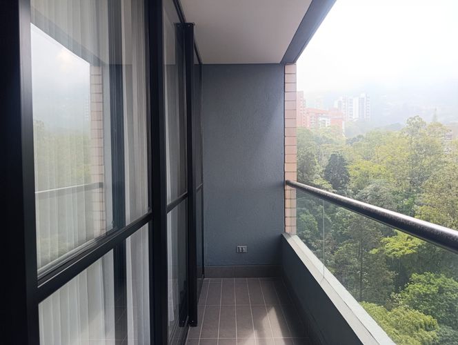 Apartamento de 1 alcoba en arriendo en El Poblado, Medellín, 64 m² · foto 14 de 16