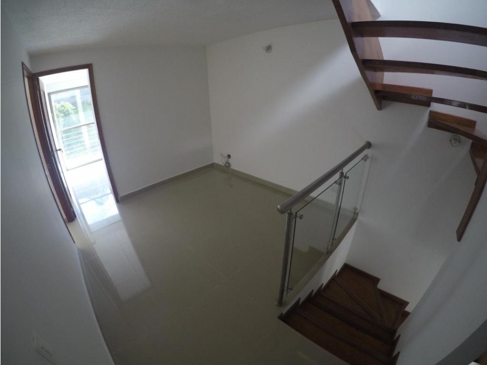 Casa en arriendo en Las Antillas, Envigado · foto 4 de 16