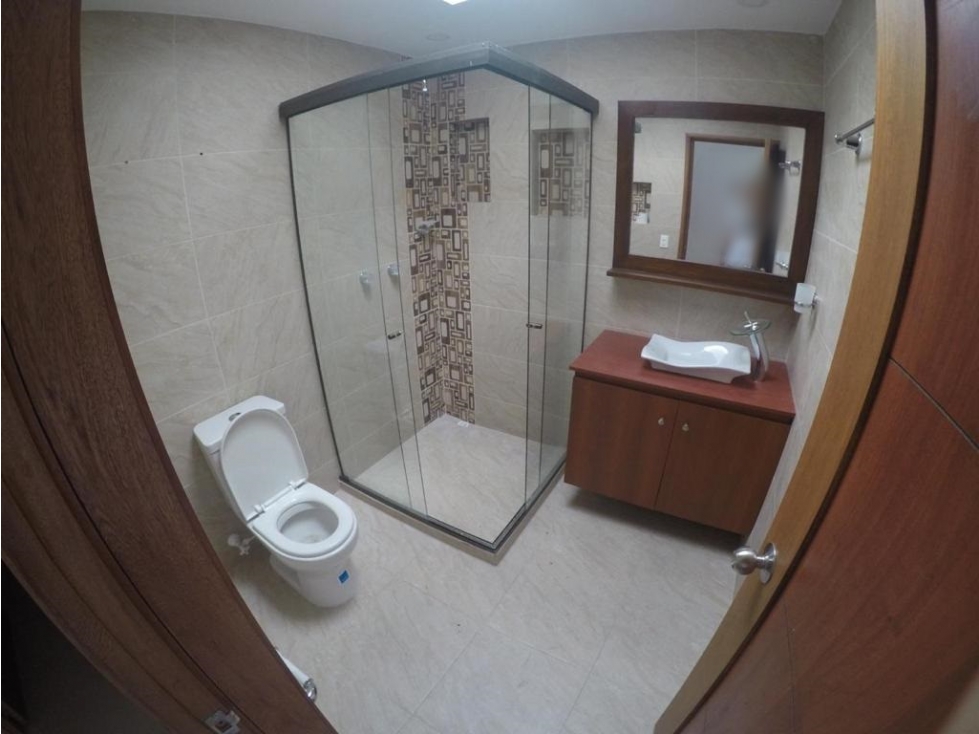 Casa en arriendo en Las Antillas, Envigado · foto 10 de 16