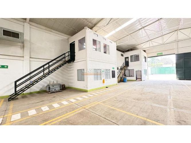 Bodega en venta en Acopi, Cali, 3507 m² · foto 7 de 23
