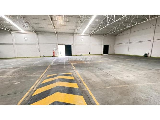 Bodega en venta en Acopi, Cali, 3507 m² · foto 15 de 23
