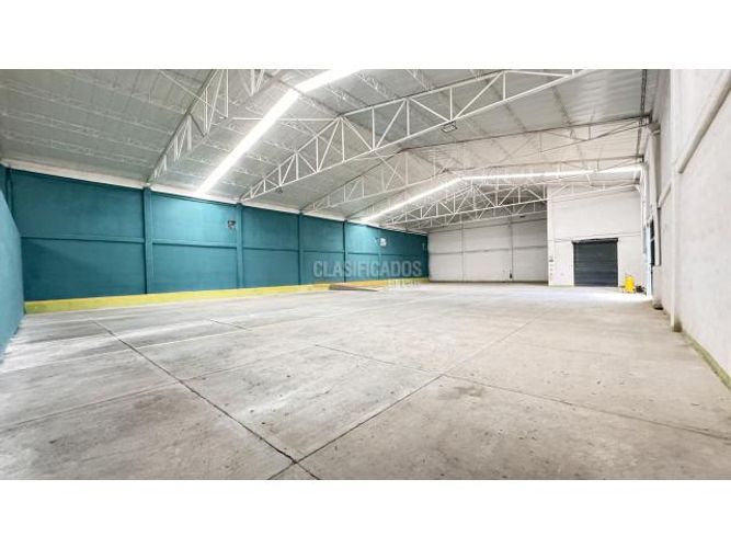 Bodega en venta en Acopi, Cali, 3507 m² · foto 17 de 23