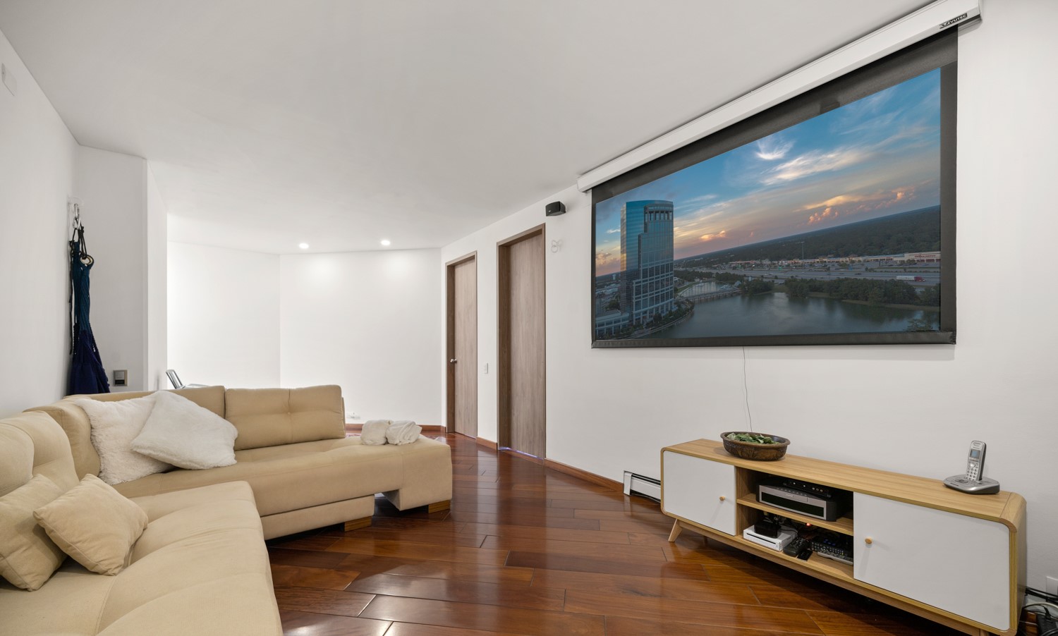 Apartamento en arriendo en El Refugio, Bogotá · foto 5 de 22