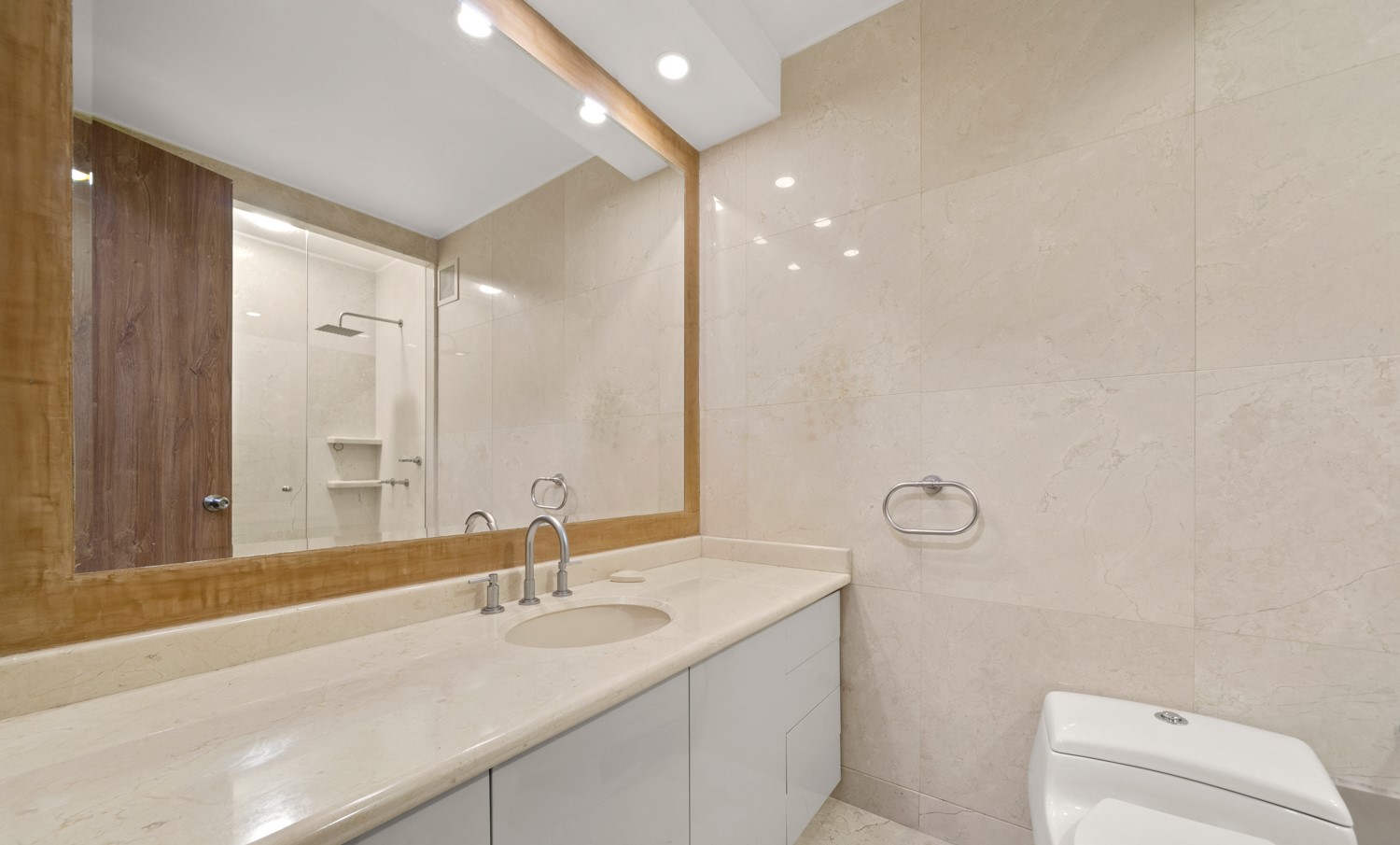 Apartamento en arriendo en El Refugio, Bogotá · foto 21 de 22