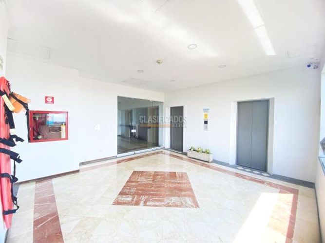 Oficina en arriendo en Menga, Cali, 1574 m² · foto 10 de 24