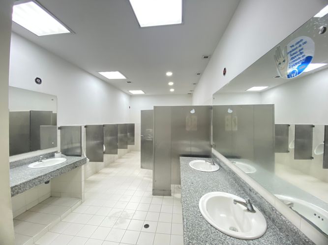 Oficina en arriendo en Menga, Cali, 1574 m² · foto 24 de 24