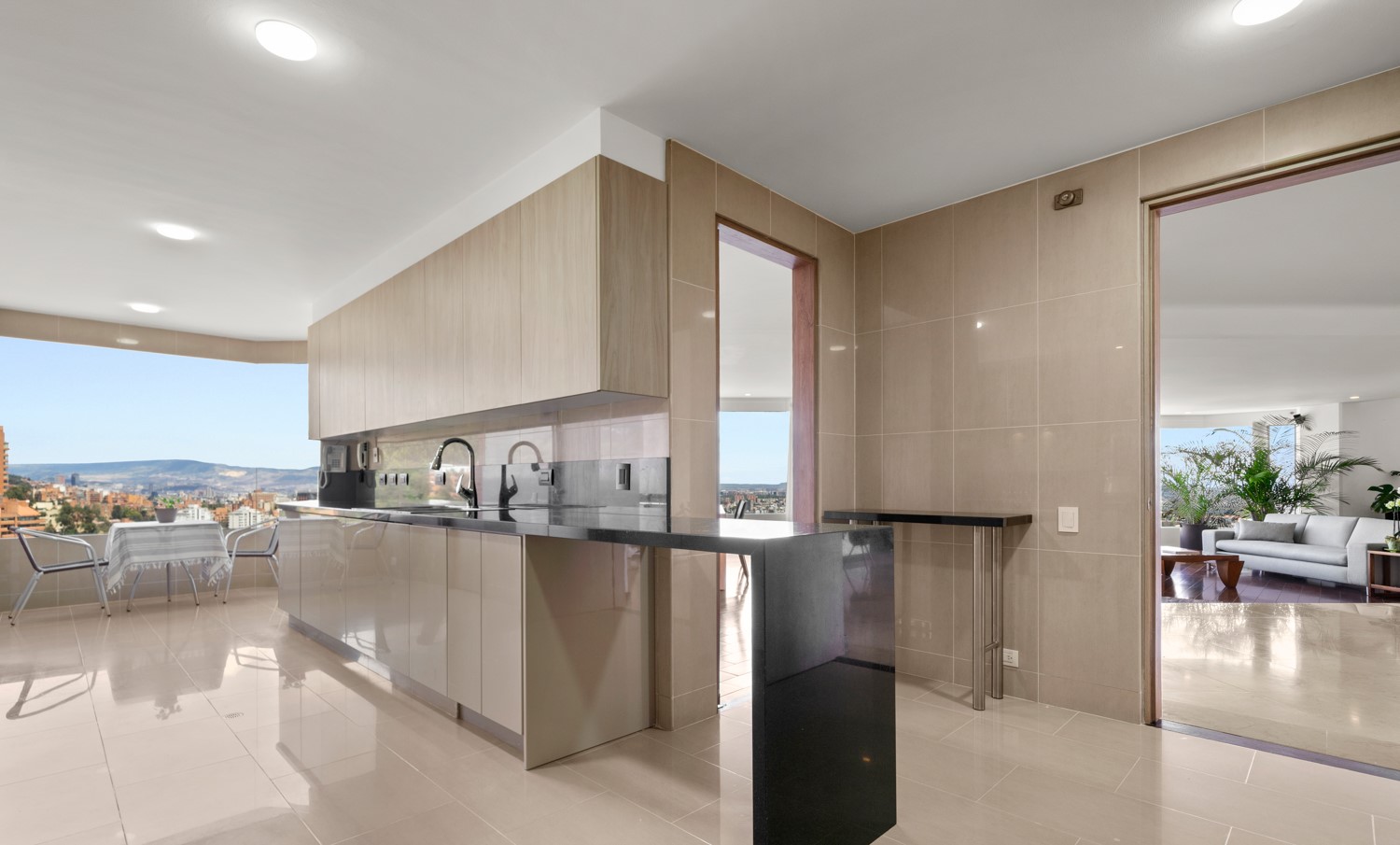Apartamento en venta en El Refugio, Bogotá · foto 7 de 22