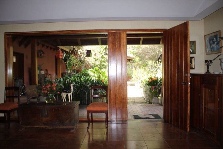 Casa en venta en Altos De Suba, Bogotá, 658 m² · foto 3 de 24